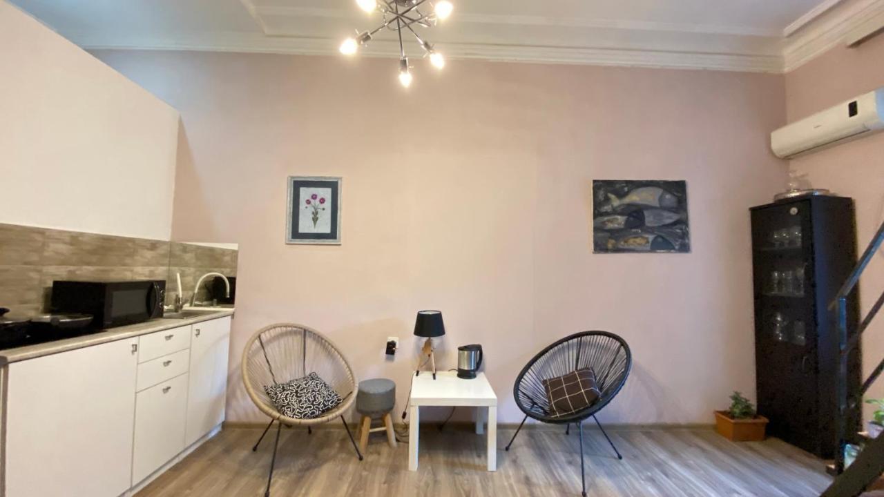 Art Apartment In Kala Tbilisi Historic District Exterior foto